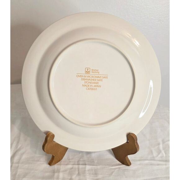 Vintage Anchor Hocking Stoneware Collector Plate 5th Day of Christmas 10 1/2" - Picture 2 of 3